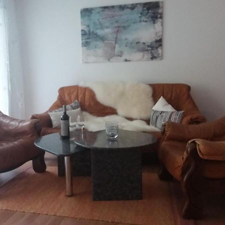 Ferienwohnung "Andre Und Mariana" In Taesch, Wallis, Schweiz Exterior foto